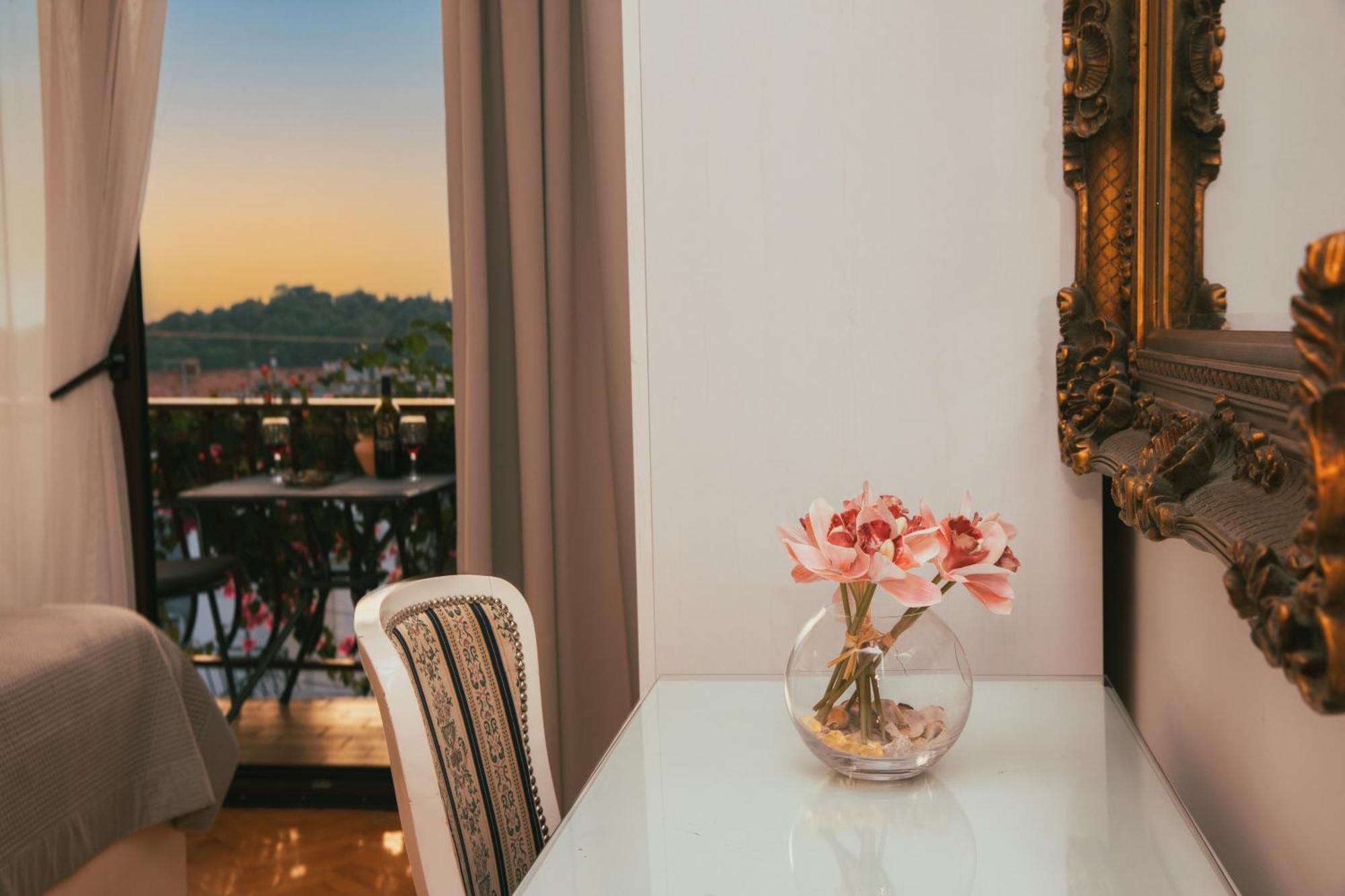 Apartments Bose Макарска Екстериор снимка
