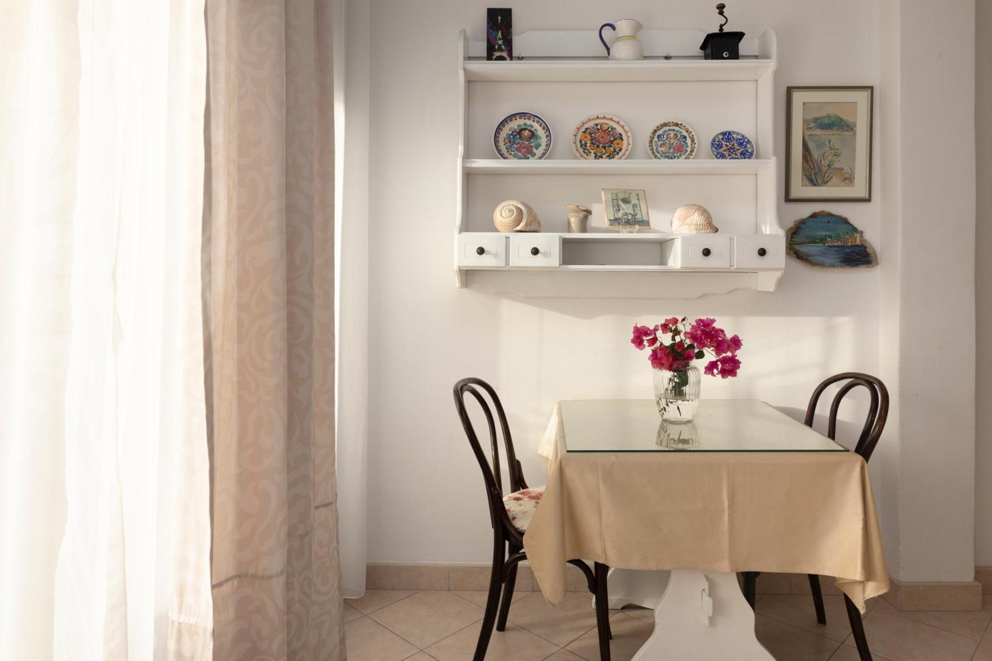 Apartments Bose Макарска Екстериор снимка